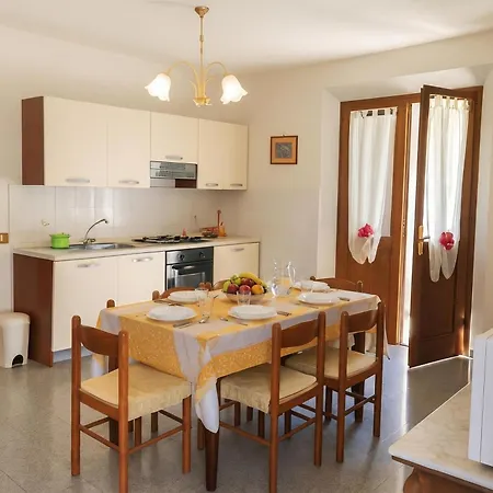 Casa Tirrena 600m From Sea - Happy 아파트 *