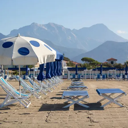 Apartament Casa Tirrena 600m From Sea - Happy